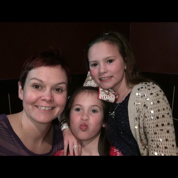 Meet your Posher, Melissa - Picture 1 of 1